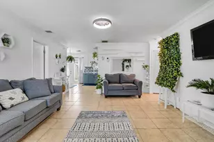 9277 Bloomfield Dr, Palm Beach Gardens, FL 33410 - Photo 5