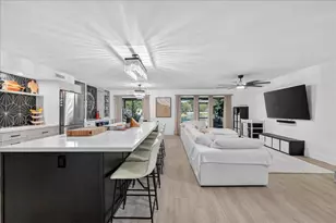 9729 N New River Canal Rd, Plantation, FL 33324 - Photo 5