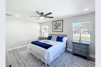 2338 2nd Court SE, Vero Beach, FL 32962 - Photo 13