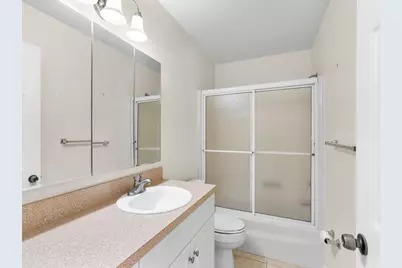 100 Spring Lake Drive #107, Vero Beach, FL 32962 - Photo 17