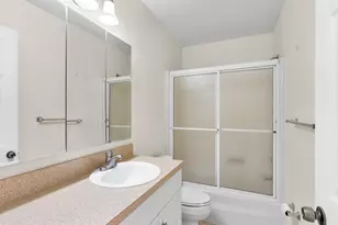 100 Spring Lake Dr, Vero Beach, FL 32962 - Photo 17