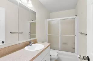 100 Spring Lake Dr, Vero Beach, FL 32962 - Photo 17