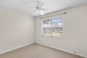 100 Spring Lake Dr, Vero Beach, FL 32962 - Photo 15