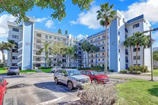 4700 Lucerne Lakes Blvd, Lake Worth, FL 33467 - Photo 1