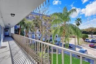 4700 Lucerne Lakes Blvd, Lake Worth, FL 33467 - Photo 3