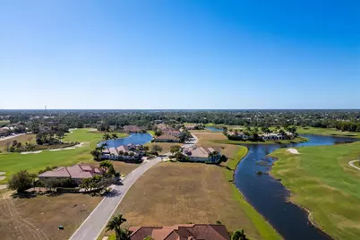 111 SE Mira Lavella, Port Saint Lucie, FL 34984 - Photo 9