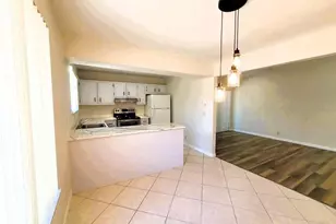 5320 Bosque Ln, West Palm Beach, FL 33415 - Photo 5