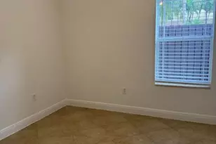 3201 John's Pl, Palm Springs, FL 33461 - Photo 19