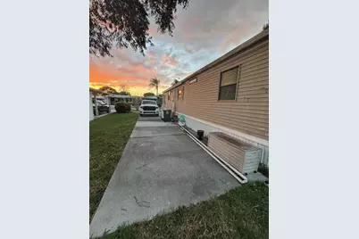 6566 NW 34th Ave Lot#H009 Avenue, Coconut Creek, FL 33073 - Photo 9
