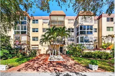1681 NW 70th Avenue #102, Plantation, FL 33313 - Photo 7