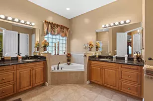 465 NW Dover Ct, Port Saint Lucie, FL 34983 - Photo 19