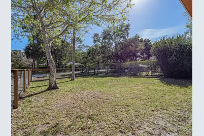 2875 58th Court, Vero Beach, FL 32966 - Photo 29