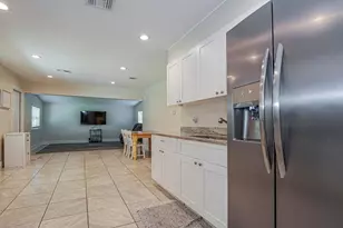 2875 58th Ct, Vero Beach, FL 32966 - Photo 13