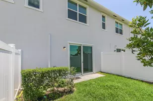 640 SE Lk Fls St, Port Saint Lucie, FL 34984 - Photo 3