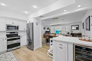 2011 NE 60th St, Fort Lauderdale, FL 33308 - Photo 17