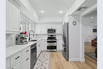 2011 NE 60th Street, Fort Lauderdale, FL 33308 - Photo 15