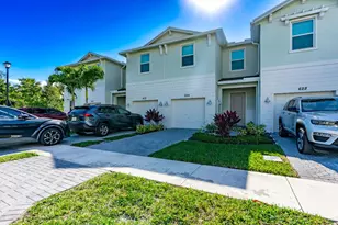 620 SE Lk Fls St, Port Saint Lucie, FL 34984 - Photo 3