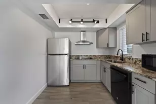 1625 SE Green Acres Cir, Port Saint Lucie, FL 34952 - Photo 9