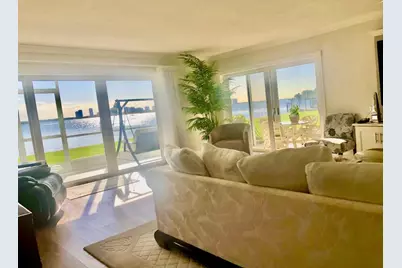 60 Yacht Club Drive #101, North Palm Beach, FL 33408 - Photo 9