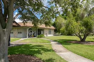 2333 Indian River Blvd, Vero Beach, FL 32960 - Photo 35