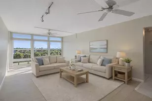 2333 Indian River Blvd, Vero Beach, FL 32960 - Photo 3