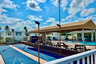 3325 Street St, Hollywood, FL 33021 - Photo 37