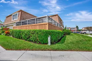 11571 Winchester Dr, Palm Beach Gardens, FL 33410 - Photo 11