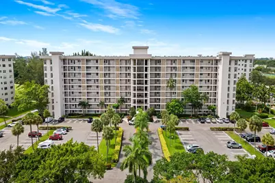 3200 N Palm Aire Drive #901, Pompano Beach, FL 33069 - Photo 21