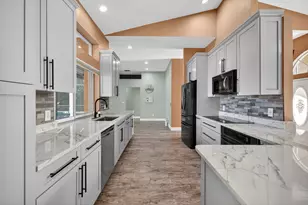 539 SE Nome Dr, Port Saint Lucie, FL 34984 - Photo 13