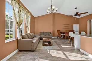 539 SE Nome Dr, Port Saint Lucie, FL 34984 - Photo 7