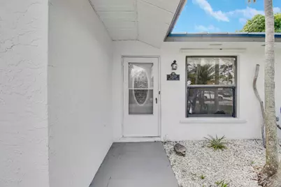 5929 SE Collins Avenue, Stuart, FL 34997 - Photo 9