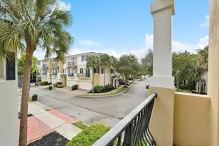 560 NW 39th Cir, Boca Raton, FL 33431 - Photo 25