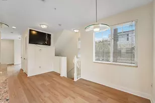 560 NW 39th Cir, Boca Raton, FL 33431 - Photo 21