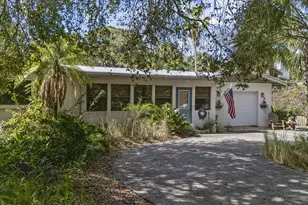 764 SE St Lucie Blvd, Stuart, FL 34996 - Photo 3