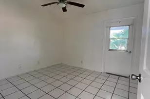 636 NW 13th St, Boca Raton, FL 33486 - Photo 11