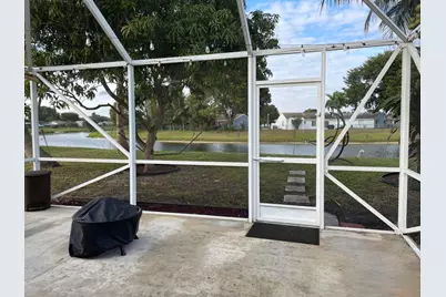 9129 Carma Drive, Boynton Beach, FL 33472 - Photo 17