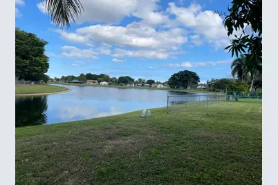 9129 Carma Drive, Boynton Beach, FL 33472 - Photo 23