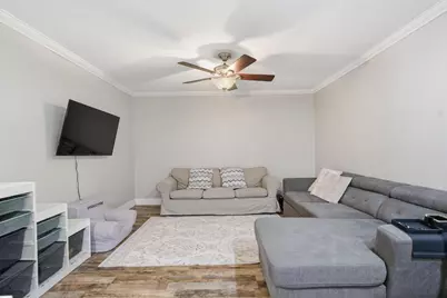 11339 Lakeview Drive Drive #4o, Coral Springs, FL 33071 - Photo 9