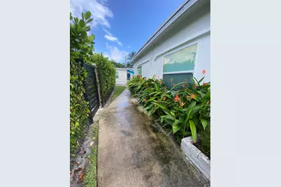 304 SE 3rd Street, Delray Beach, FL 33483 - Photo 3