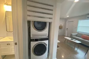 304 SE 3rd St, Delray Beach, FL 33483 - Photo 23