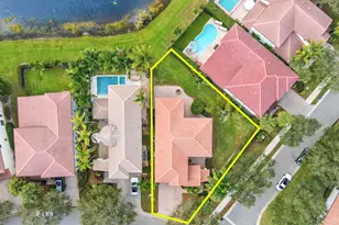 770 Bocce Ct, Palm Beach Gardens, FL 33410 - Photo 1