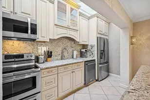 5926 Patio Dr, Boca Raton, FL 33433 - Photo 5