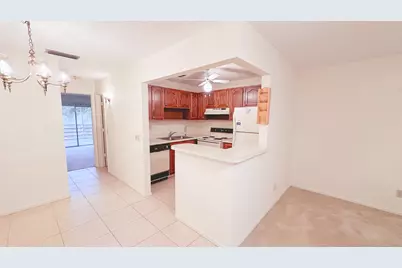 25 Lake Vista Trail #204, Port Saint Lucie, FL 34952 - Photo 7