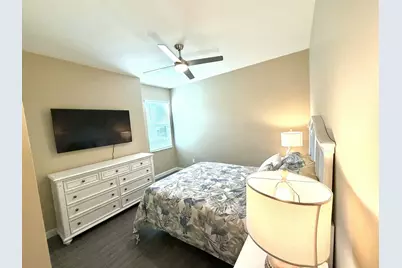 1561 SE Crosswood Way, Port Saint Lucie, FL 34984 - Photo 13