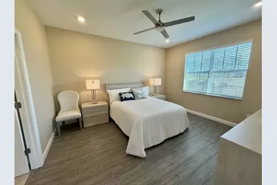 1561 SE Crosswood Way, Port Saint Lucie, FL 34984 - Photo 15