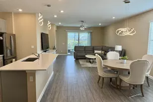 1561 SE Crosswood Wy, Port Saint Lucie, FL 34984 - Photo 9