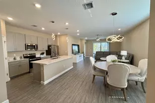 1561 SE Crosswood Wy, Port Saint Lucie, FL 34984 - Photo 5