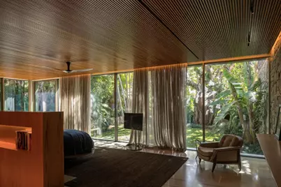 195 Via Marina, Palm Beach, FL 33480 - Photo 13