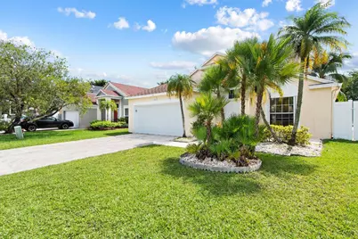 22616 Middletown Drive, Boca Raton, FL 33428 - Photo 3