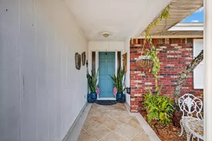 1207 SE Palm Beach Rd, Port Saint Lucie, FL 34952 - Photo 5